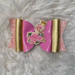Flamingo Bow